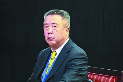 疫情下经济衰退，单边战略倒退，后续应对影响经济复苏