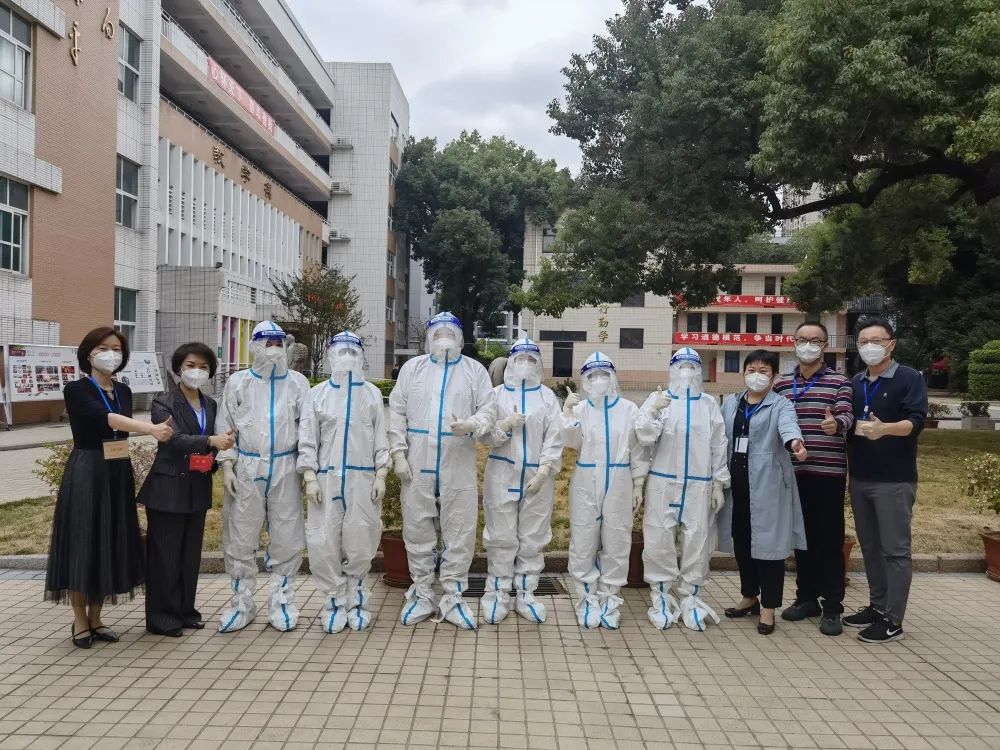 福州八中党员教师冲锋在前，多举措助力疫情防控与教学工作