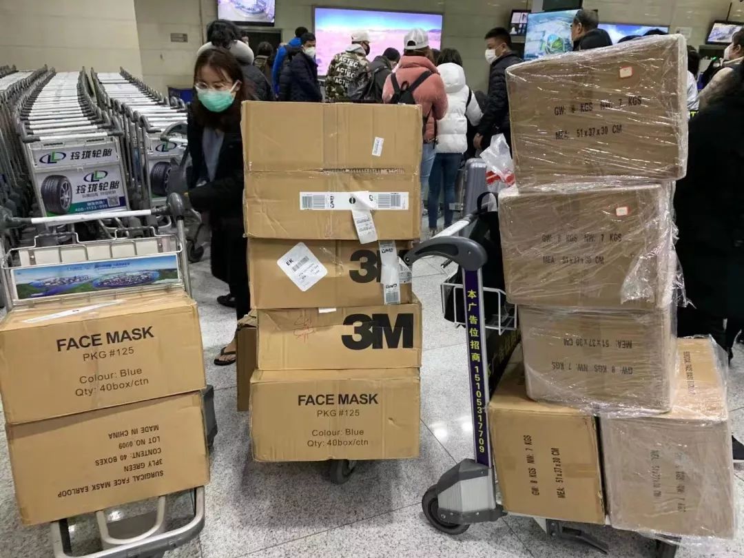 1月29日多地海关快速验放大量疫情防控物资,保障通关