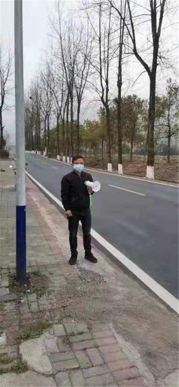 温汤镇积极应对疫情防控严峻形势,多举措筑牢防护网