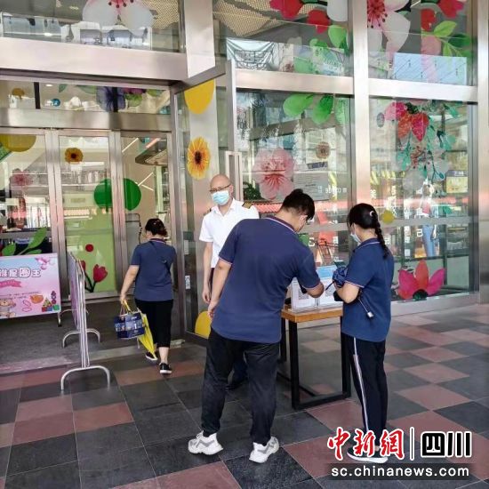 广汉市成立监督检查组，织密疫情防护网，开展防控督查工作
