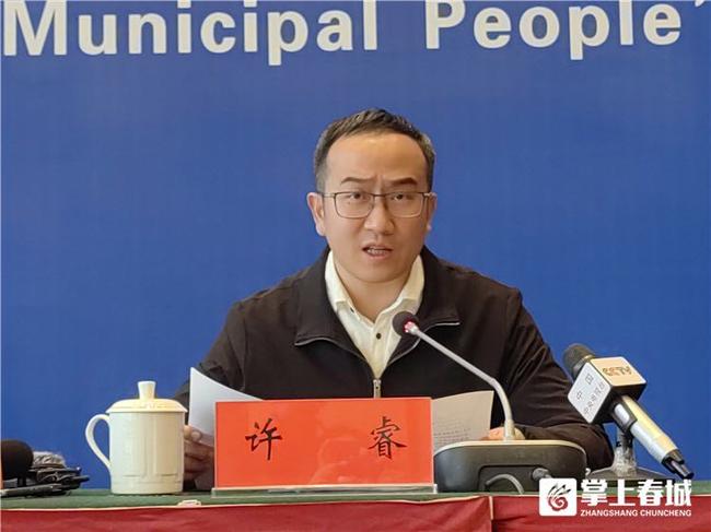 3月8日昆明召开疫情防控新闻发布会,通报呈贡区病例情况