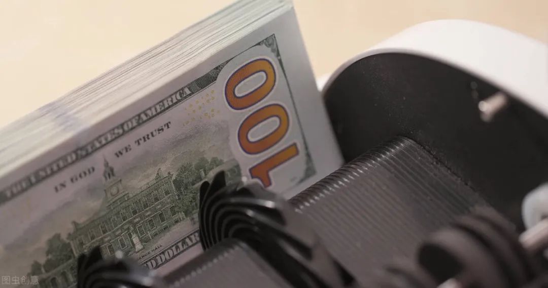 疫情爆发后中美宏观政策对比，及中国疫情各阶段分析