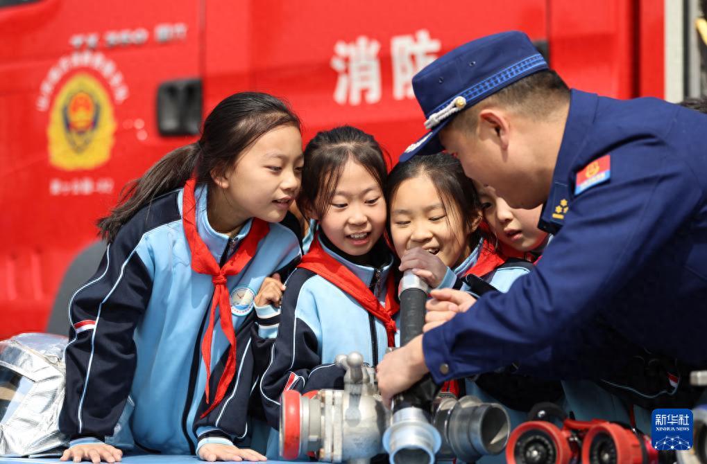 全国中小学生安全教育日:各地多样活动增强学生安全防护力